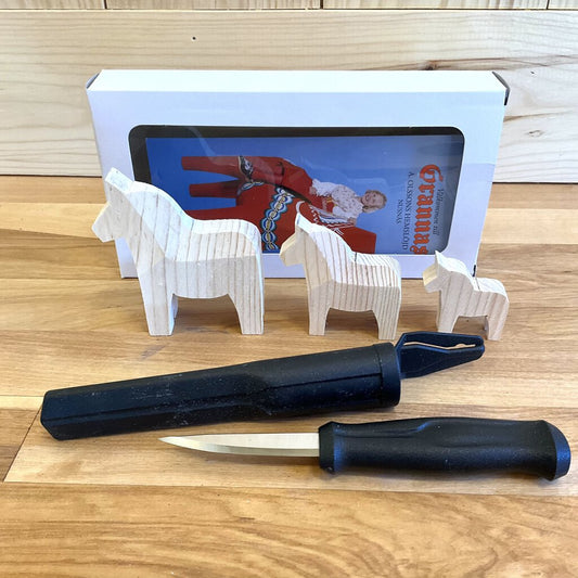 Dala Horse Starter Kit with Knife
